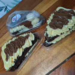 Fatia de Pizza Brownie Ninho e Nutella