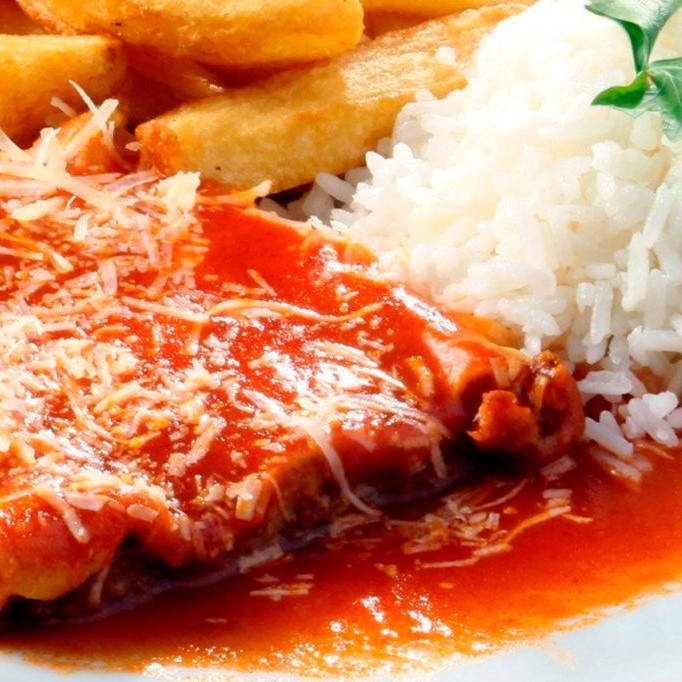 Filé a Parmegiana + Arroz + Batata Frita