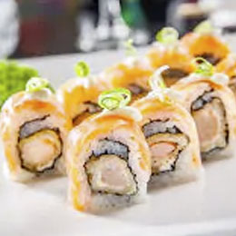 Uramaki Salmão e Camarão (10 und)