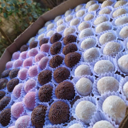 Brigadeiros Especiais 100 unid.