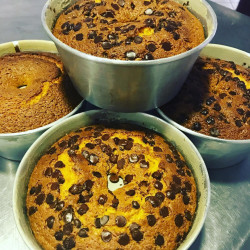 Bolo de Cenoura c/ Gotas de Chocolate