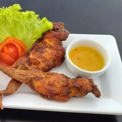 Asa de Frango Desossada Recheada
