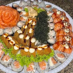 Combinado especial Chef Sakai (70 und)