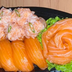 Combinado só salmão (16 und)