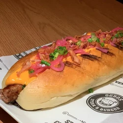 Cheddar Dog (25cm)