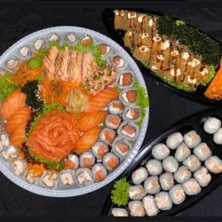 Combinado especial Chef Sakai (100 und)