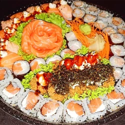 Combinado especial Chef Sakai (56 und)