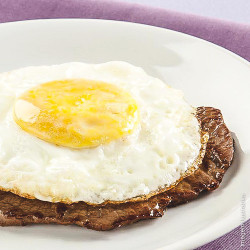 Bife à cavalo