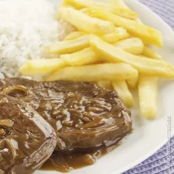 Bife com fritas