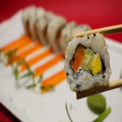 Sushis tradicionais california fast