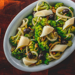 Salada de brócolis c/ palmito