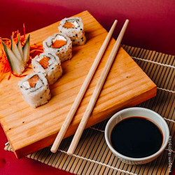 Uramaki filadélfia